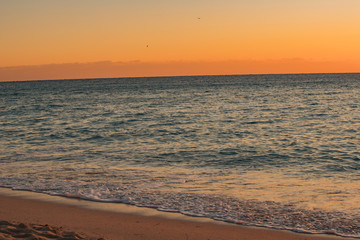 Amanecer en playa 2