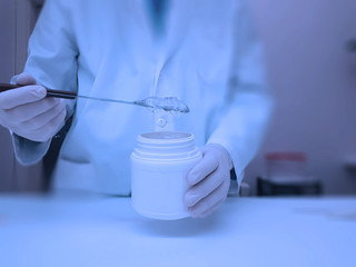Making a gel in the pharmacy laboratory