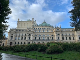 royal palace in brussels belgium