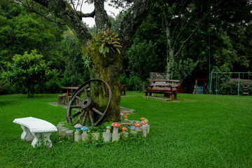 Jardin clasico bancas de madera