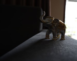 mini elephant shaped souvenirs