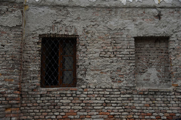 Fototapeta na wymiar Brick wall with windows