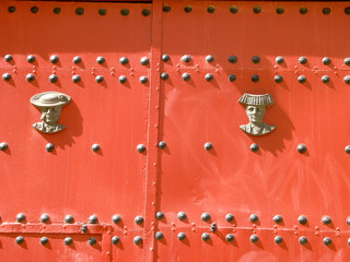 port entrée arène de tauromachie