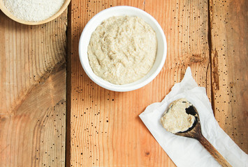 Roggensauerteig Teig Sauerteig Brot backen