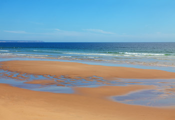 Fototapeta na wymiar Costa da Caparica beach , sandy Atlantic Ocean coast