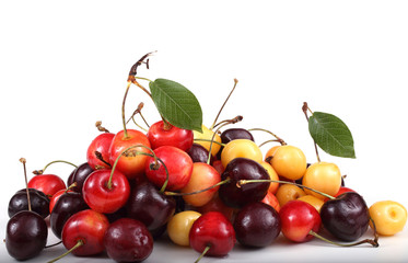 Different color cherries
