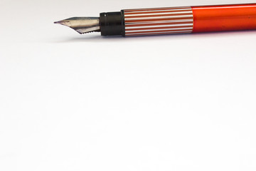 pluma naranja