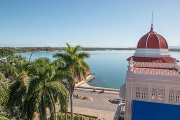 Cienfuegos, Cuba : Palacio Valle et la baie