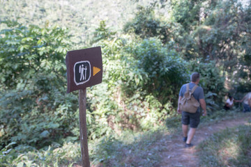 Randonnée dans le Parque Natural Topes de Collantes, Cuba