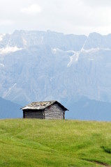 Fototapeta na wymiar Hütten in den Dolomiten
