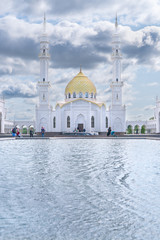 Naklejka premium The White mosque in Bulgar Tatarstan
