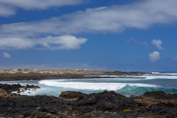 Fototapeta na wymiar coast near Caleta de Famara on Lanzarote island (Canary Islands)
