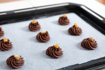 自宅でお菓子作り　ガナッシュクッキー　焼く前のクッキー生地