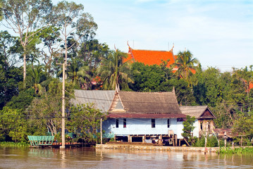 Fototapeta premium Life by the river