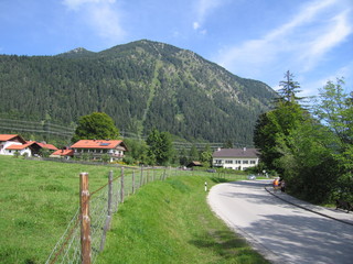 Obraz premium Herzogstand: Berg am Walchensee in den Alpen