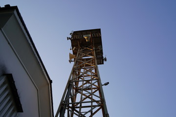 Fototapeta na wymiar 町内の鉄塔