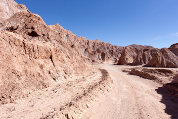The desert moon valley