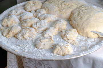 Sweet pastry for baking sweet buns