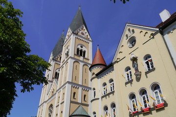 Fototapeta na wymiar Kirche St. Josef in Weiden in der Oberpfalz