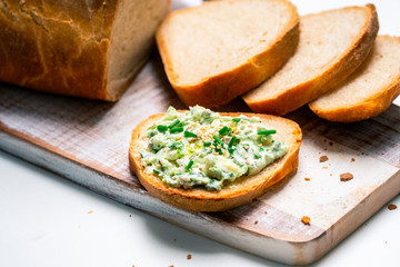 Brot mit brotaufstrich