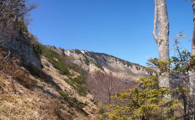 Wunderbare Aussicht bei Wanderung auf den Zinnenberg