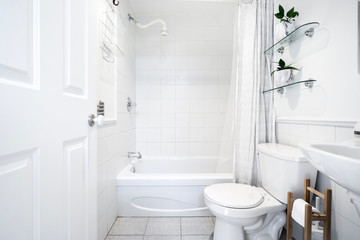 Naklejka na ściany i meble simple white hotel bathroom