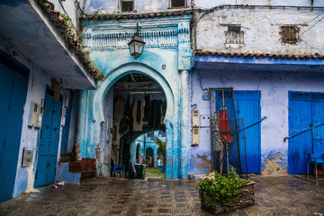 Fototapeta na wymiar blue arab doorway in morocco