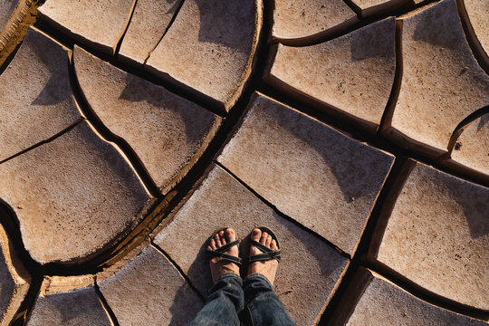 Feet on Dry Mad