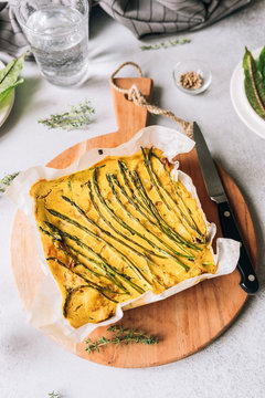 Vegan quiche with wild asparagus