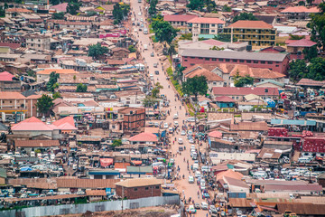 aerial view of crowded dusty market street in kampala uganda africa - obrazy, fototapety, plakaty