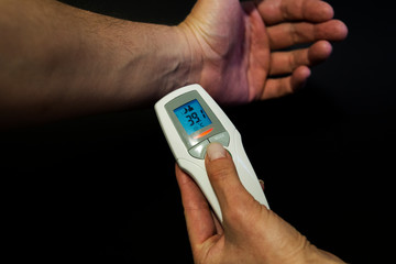Remote Medical Thermometer