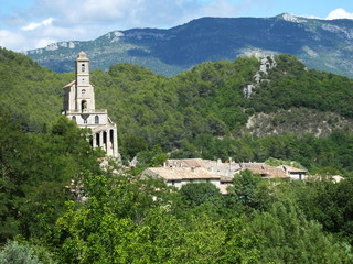 Fototapeta na wymiar paysage Provence