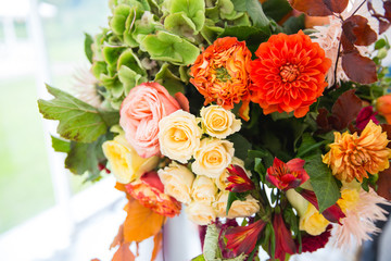 table decoration, bouquet, autumn bouquet, maple leaves, florist's workshop
