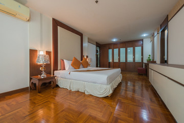 Beautiful Interior design modern Bedroom