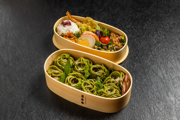 小分けそば  buckwheat noodles (soba)