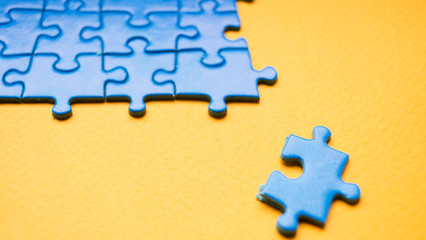 Fototapeta premium abstract blue puzzle background