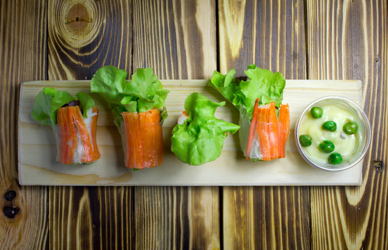 Vegetable salad ,Crab,carrot, Salmon and Cream sauce