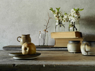 still life with white flowers