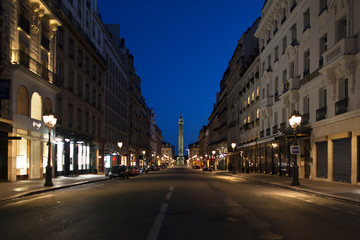 Rue de Paris. Place Vendôme, vide, sans personnage, sans circulation, pendant le confinement du au...