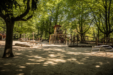 wegen Corona gesperrter Spielplatz