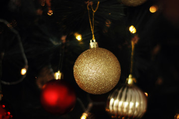 christmas tree decorations