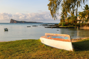 boat on the river, Coin de Mire, Île  Maurice 