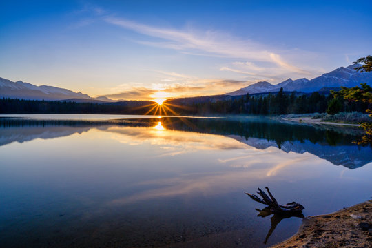 Anette Lake, Jasper Alberta Kanada travel destination