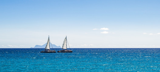 Obraz premium Sailing boat on the sea. Panorama.