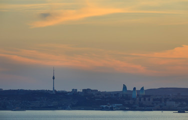 Naklejka premium Baku panorama in golden sunset