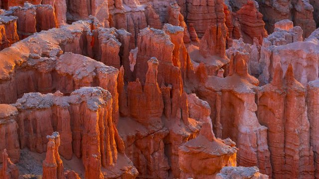 View of hoodoos and cliffs, rock erosion in natural amphitheatre, Bryce Canyon, Bryce Canyon National Park , Utah, United States, America