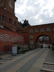 Fototapeta premium statue wawel church cathedral krakow