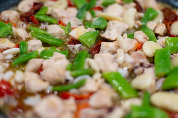 PAELLA VALENCIANA ESPAÑOLA MIXTA PREPARACION COCINA TRADICIONAL VERDURAS GARRAFOT