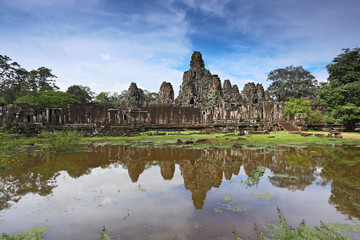 Fototapeta na wymiar Bayon temple the ancient stone temple. Bayon is one of the UNESCO world heritage at Angkor in Cambodia 