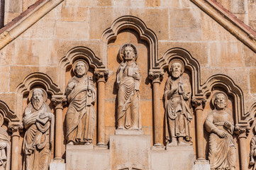 Sculpture on the facade of the Church of Jak in the City Park of Budapest © alesinya7
